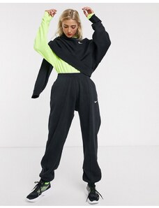 Nike - Joggers oversize neri con logo piccolo-Nero