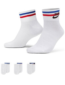 Nike - Essential - Confezione da 3 paia di calzini bianchi corti-Bianco
