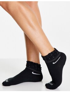 Nike Training - Calzini alla caviglia neri con orlo arricciato-Nero