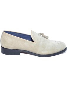Malu Shoes mocassino camoscio sabbia art.ms4563 fondo cuoio con monogramma in punta made in italy classico nappette