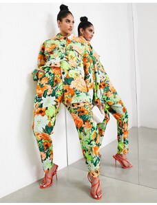 ASOS EDITION - Pantaloni affusolati in cotone con stampa a fiori-Multicolore