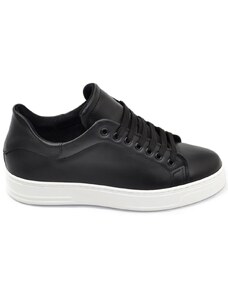 Malu Shoes Scarpa sneakers bassa uomo basic vera pelle liscia nero linea basic fondo in gomma bianco moda casual