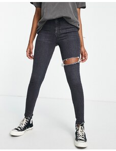 Topshop - Jamie - Jeans nero slavato con strappo sulla coscia