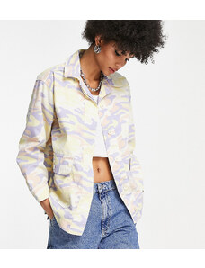 Topshop Tall - Camicia giacca oversize in tessuto leggero con stampa mimetica pastello-Multicolore
