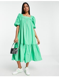 Glamorous - Vestito midi oversize con scollo squadrato e fondo a balze verde acceso