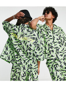 COLLUSION Unisex - Camicia da spiaggia verde con stampa di Yin-Yang in coordinato