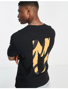 Marbek - T-shirt nera con stampa tigrata sul retro-Nero