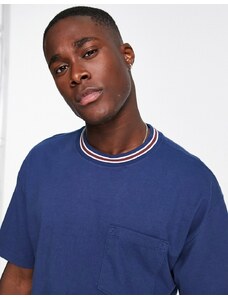 Abercrombie & Fitch - T-shirt oversize blu medio con profili a contrasto sul collo e tasca