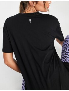 ASOS 4505 - Icon - T-shirt oversize nera in cotone quick dry-Nero