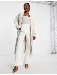 Forever New - Cappotto avvolgente con cintura color crema-Bianco