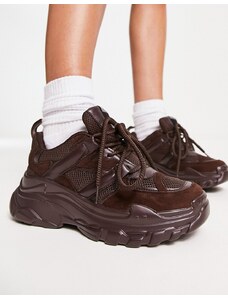 River Island - Sneakers marrone scuro stringate con suola spessa