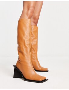 Topshop - Heather - Stivali sotto il ginocchio in pelle premium color cammello-Marrone