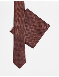 River Island - Set con cravatta e fazzoletto da taschino color ruggine-Marrone