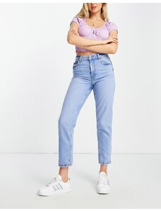 New Look - Mom jeans che esaltano la vita lavaggio blu medio