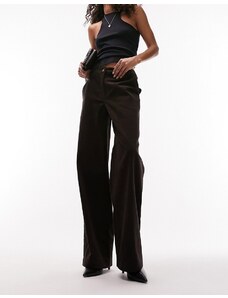 Topshop - Pantaloni a coste a fondo ampio color cioccolato-Marrone
