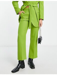 ASOS DESIGN - Pantaloni da abito dritti alla caviglia verde oliva