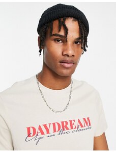 New Look - T-shirt bianco sporco con scritta “Daydream”
