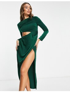 ASOS DESIGN - Vestito midi in raso con dettaglio drappeggiato sul davanti e cut-out laterale in vita verde scuro