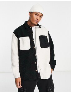 ASOS DESIGN - Camicia oversize in pile borg nera e bianca con motivo cut & sew-Multicolore