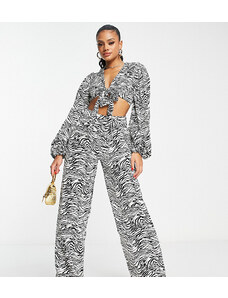 Esclusiva In The Style x Yasmin Devonport - Pantaloni con fondo ampio con stampa zebrata in coordinato-Multicolore