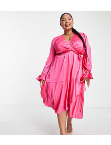 In The Style Plus - Vestito midi avvolgente in raso rosa con maniche voluminose e fondo asimmetrico a volant