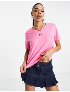 Nike Training - Icon Clash Dri-FIT - T-shirt taglio corto rosa