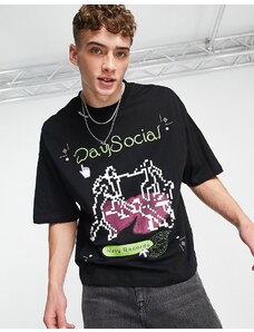 ASOS DESIGN ASOS Daysocial - T-shirt oversize nera con stampa grafica grande sul davanti-Nero