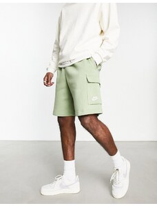 Nike - Club Fleece - Pantaloncini cargo verdi-Verde