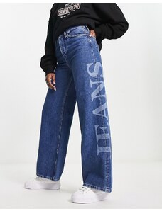 Tommy Jeans - Jeans a fondo ampio lavaggio medio a vita alta con logo-Blu