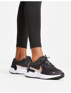 Nike Running - Renew Run 3 - Sneakers nere e argento-Nero