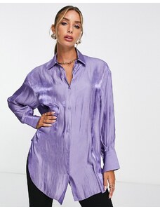 ASOS DESIGN - Camicia oversize viola metallizzato con maniche voluminose e polsini ampi