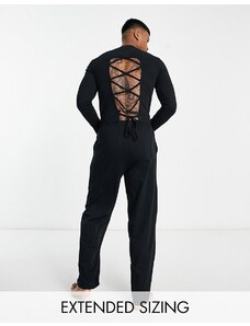 ASOS DESIGN - Pigiama nero con top accollato a maniche lunghe con allacciatura sulla schiena e pantaloni