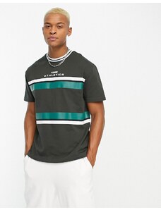 ASOS DESIGN - T-shirt comoda nera con dettagli colorblock verdi e bianchi e stampa sul davanti-Black