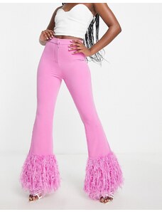 ASOS Luxe - Pantaloni da abito rosa con piume sintetiche