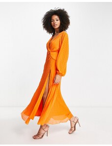 ASOS DESIGN - Vestito lungo avvolgente a pieghe in chiffon plumetis arancione acceso con bottoni