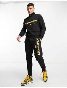 Polo Ralph Lauren - Sport Capsule - Joggers neri con fondo elasticizzato e logo sulla gamba in coordinato-Black