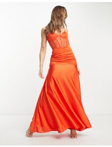 ASOS DESIGN - Vestito lungo arricciato in raso rosso con spalline sottili e corsetto-Arancione