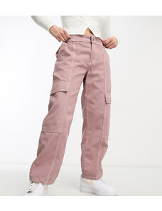ASOS Petite ASOS DESIGN Petite - Pantaloni cargo color visone con cuciture a contrasto-Rosa