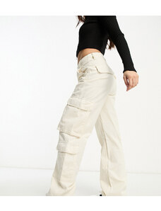 Bershka Petite - Pantaloni cargo bianchi con coulisse in vita-Bianco