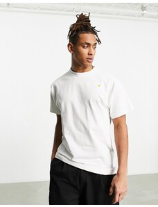 Nike - T-shirt color crema con cuore-Bianco
