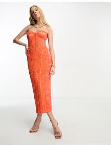 ASOS DESIGN - Vestito midi arricciato in rete a fascia arancione con inserti