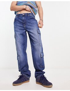 ASOS DESIGN - Jeans a fondo ampio blu lavaggio scuro con tasche cargo
