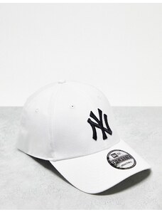 New Era - 9forty - Cappellino dei NY Yankees bianco sporco