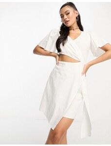 Rebellious Fashion - Vestito corto in popeline bianco con volant