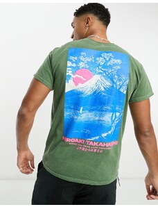 River Island - T-shirt verde scuro con stampa slavata