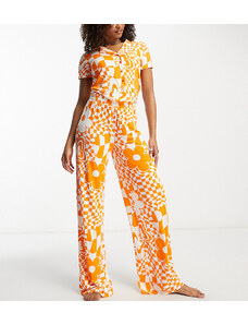 ASOS Tall Esclusiva ASOS DESIGN Tall - Pigiama con camicia e pantaloni in viscosa arancione a fiori e a scacchi