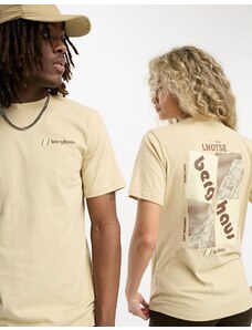 Berghaus - Dean Street - T-shirt unisex color pietra con stampa Lhotse Zine sul retro-Neutro