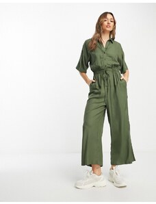 ASOS DESIGN - Tuta jumpsuit stile camicia kaki oversize allacciata in vita-Verde