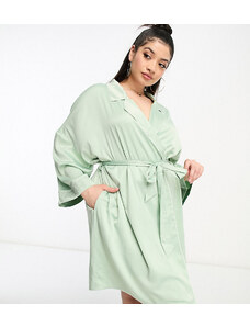 Chelsea Peers Plus - Vestaglia stile kimono da damigella verde tenue con polsini in pizzo