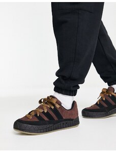 adidas Originals - Adimatic - Sneakers marroni con suola in gomma-Marrone